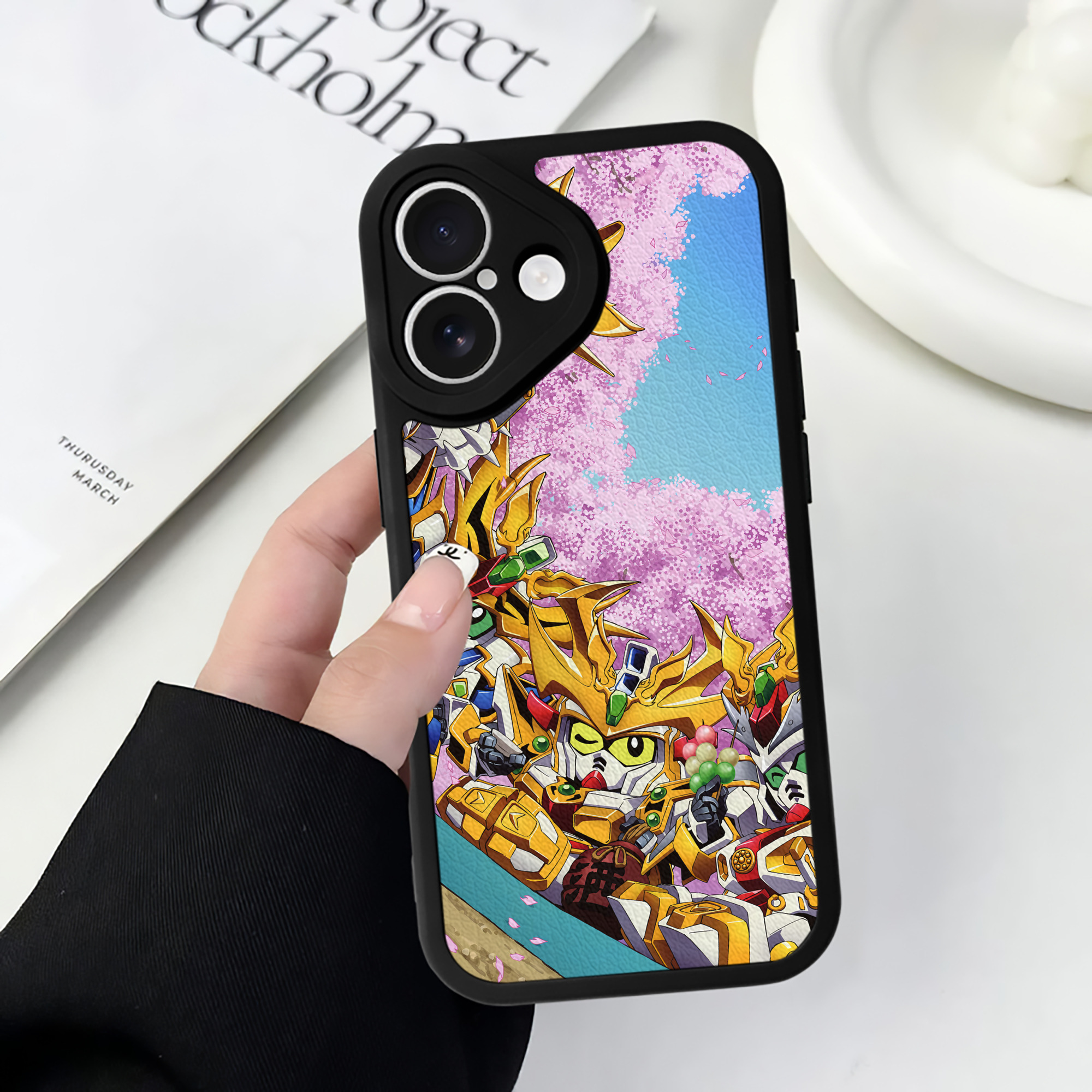 （画像用） 機動戦士ガンダム Mobile Suit Gundam 【iPhone 16シリーズ対応】シリコンスマホケース（レザー調） 材質：シリコン